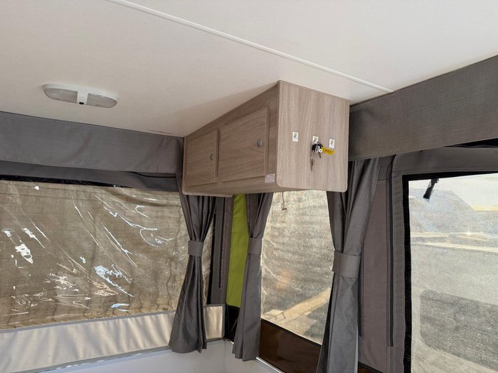 2015 Jayco Penguin Outback