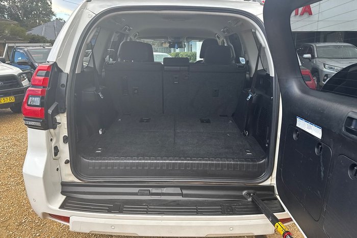 2022 Toyota Landcruiser Prado GXL