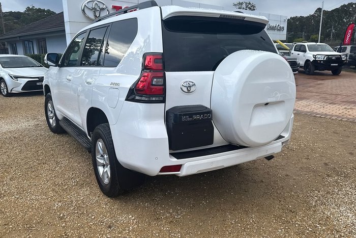 2022 Toyota Landcruiser Prado GXL