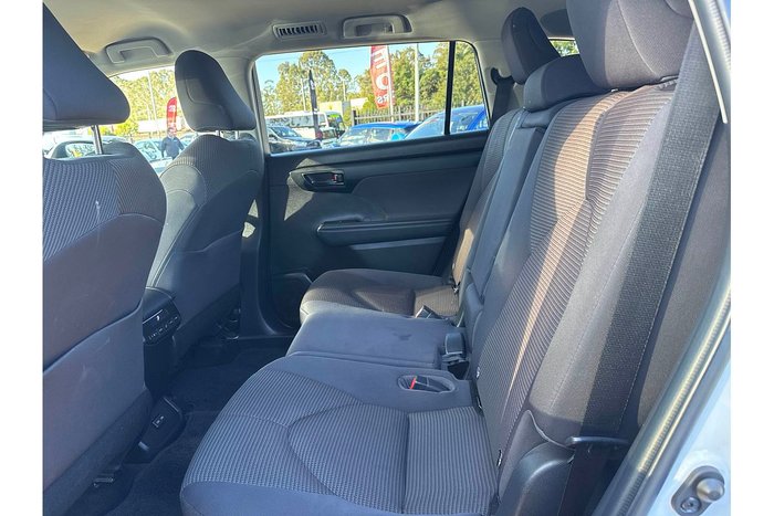 2022 Toyota Kluger GX