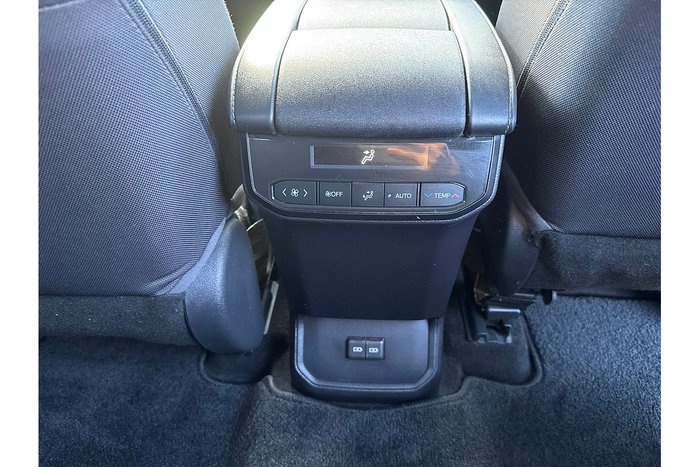 2022 Toyota Kluger GX