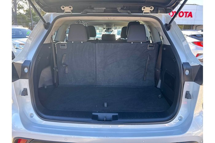 2022 Toyota Kluger GX