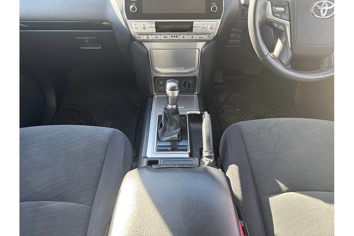 2022 Toyota Landcruiser Prado GXL