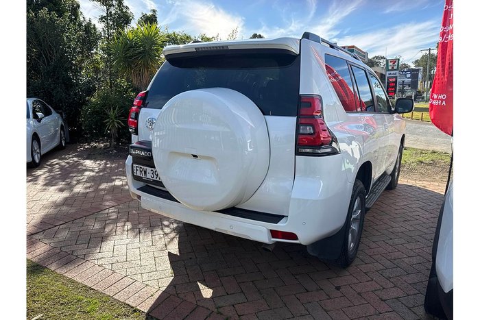 2022 Toyota Landcruiser Prado GXL
