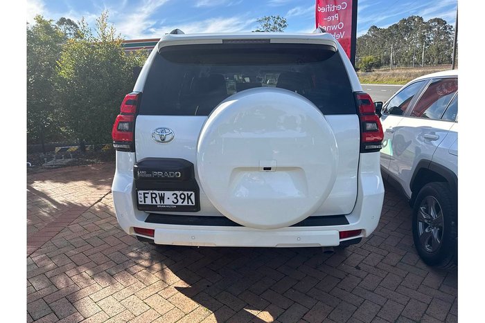 2022 Toyota Landcruiser Prado GXL