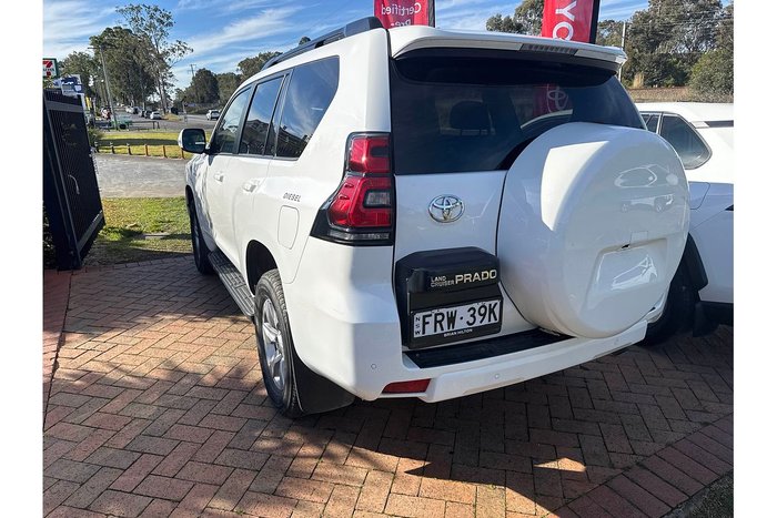 2022 Toyota Landcruiser Prado GXL