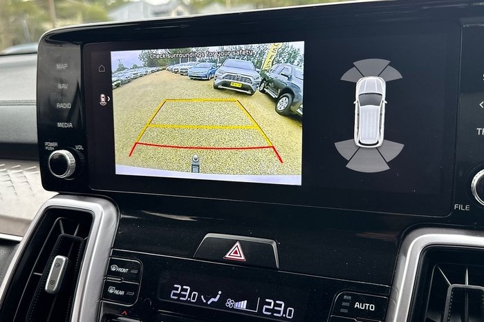 2022 Kia Sorento Sport