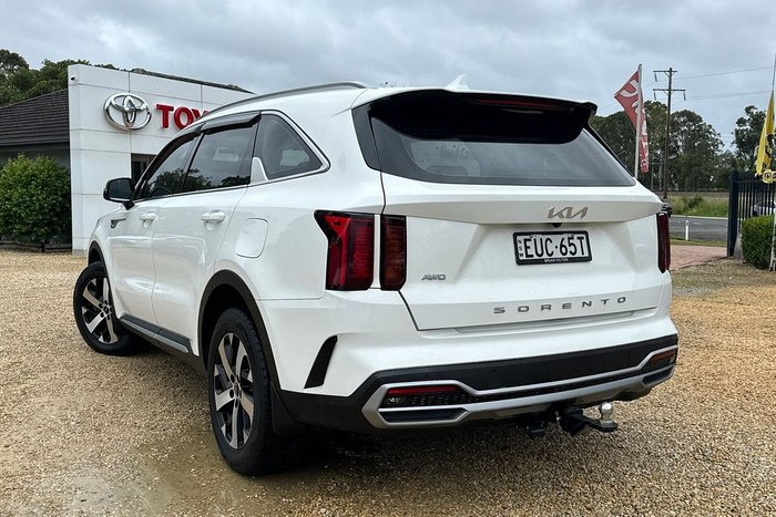 2022 Kia Sorento Sport