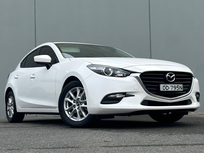 2016 Mazda 3 Neo