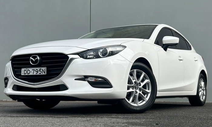 2016 Mazda 3 Neo