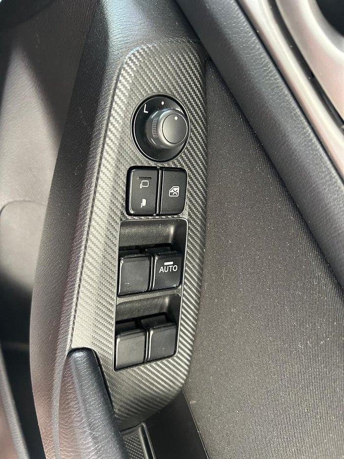 2016 Mazda 3 Neo