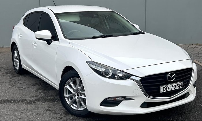 2016 Mazda 3 Neo