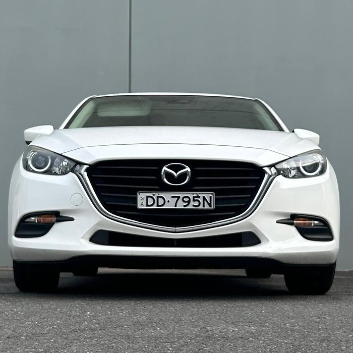 2016 Mazda 3 Neo