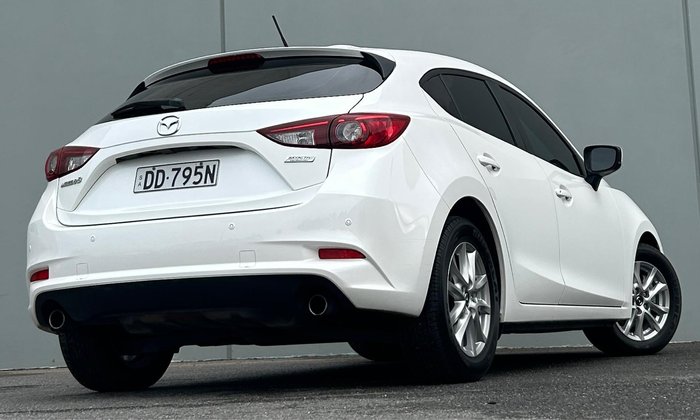 2016 Mazda 3 Neo