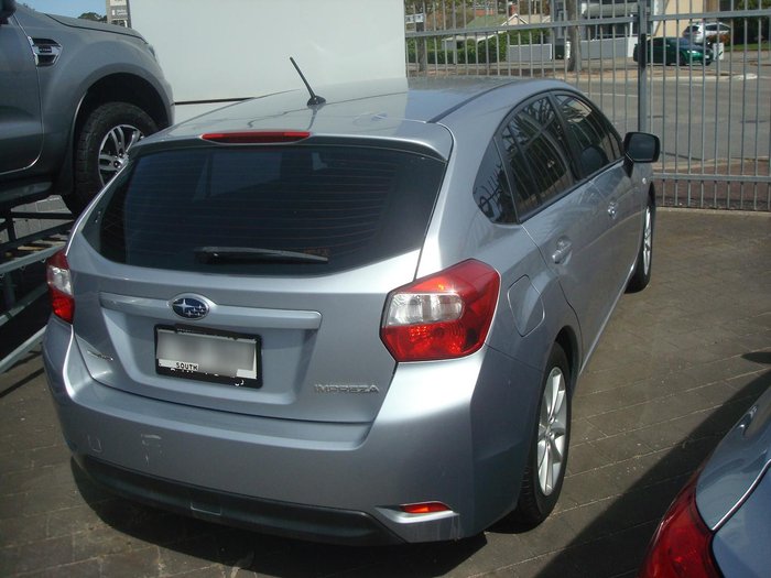 2014 Subaru Impreza 2.0i