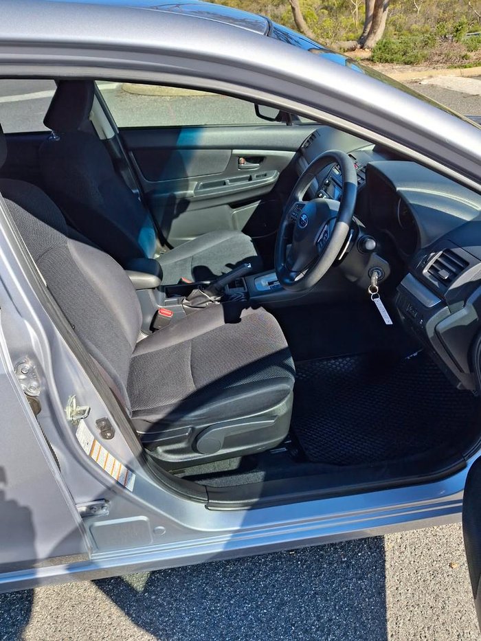 2014 Subaru Impreza 2.0i