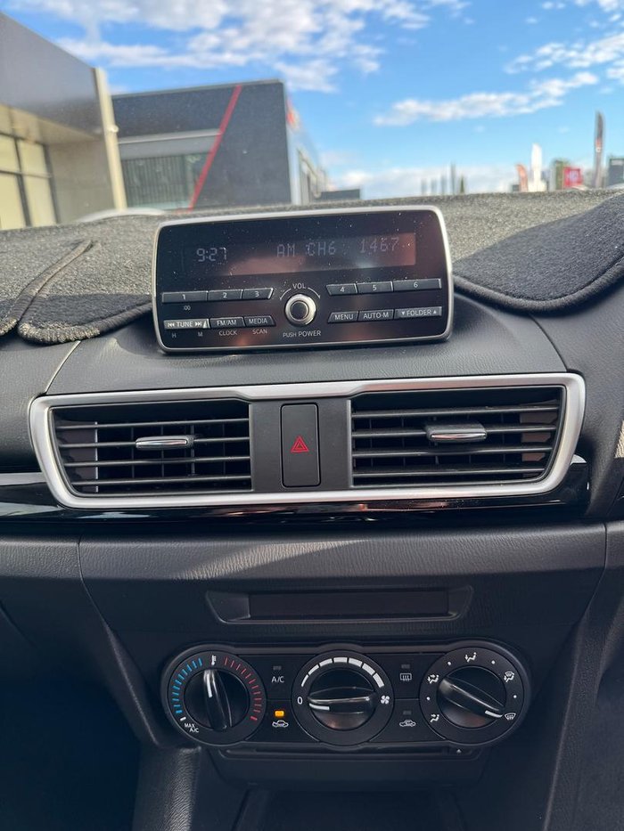 2016 Mazda 3 Neo