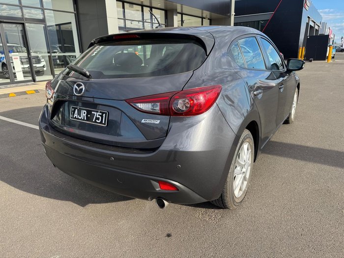 2016 Mazda 3 Neo