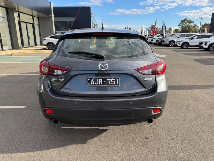2016 Mazda 3 Neo