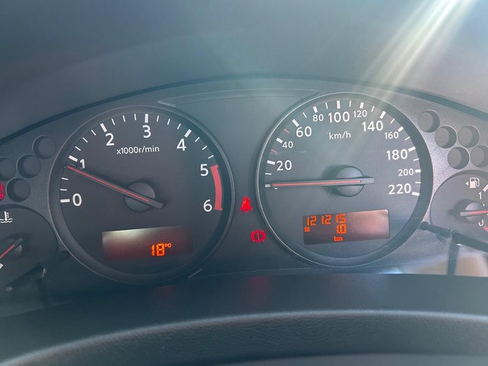 2014 Nissan Navara ST