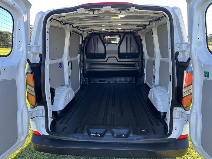 2025 Ford Transit Custom Trend SWB AV 25.25MY Frozen White