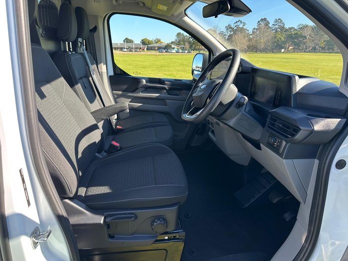 2025 Ford Transit Custom Trend SWB