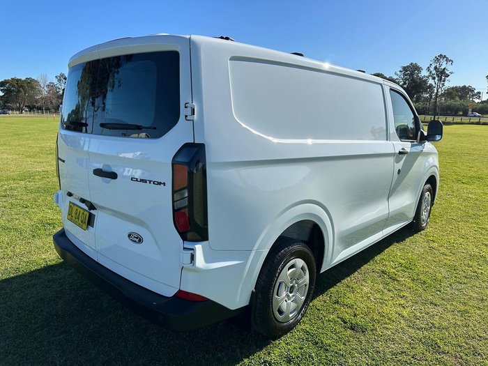 2025 Ford Transit Custom Trend SWB
