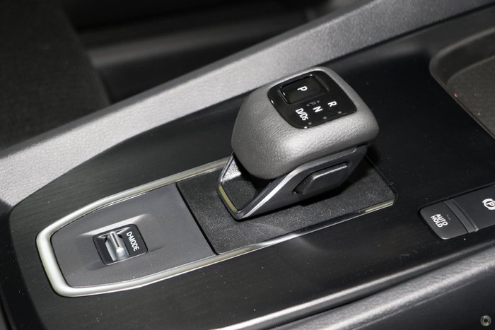 2025 Nissan QASHQAI ST