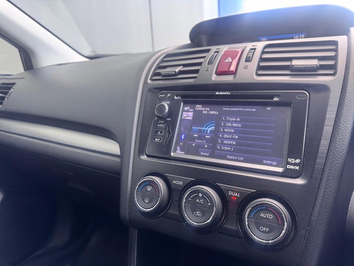 2012 Subaru Impreza 2.0i-S