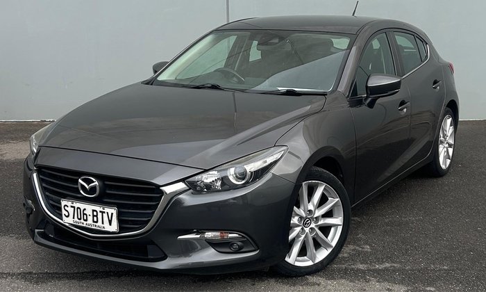 2017 Mazda 3 SP25