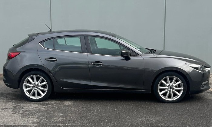 2017 Mazda 3 SP25
