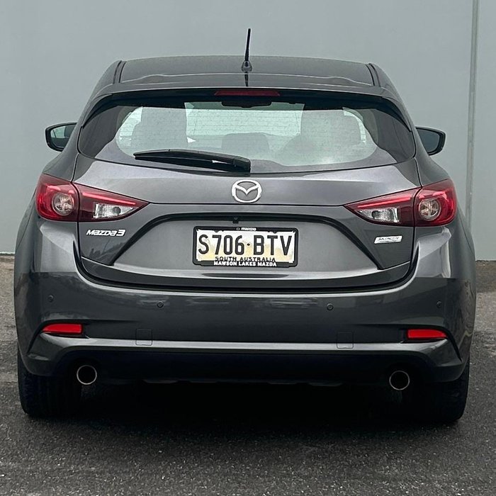 2017 Mazda 3 SP25