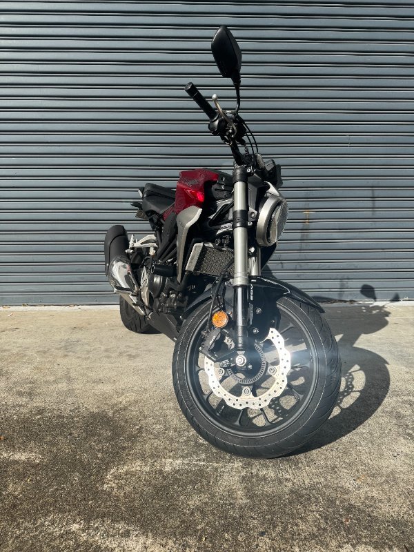 2018 Honda CB300R Red