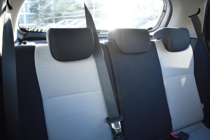 2012 Toyota Yaris YR