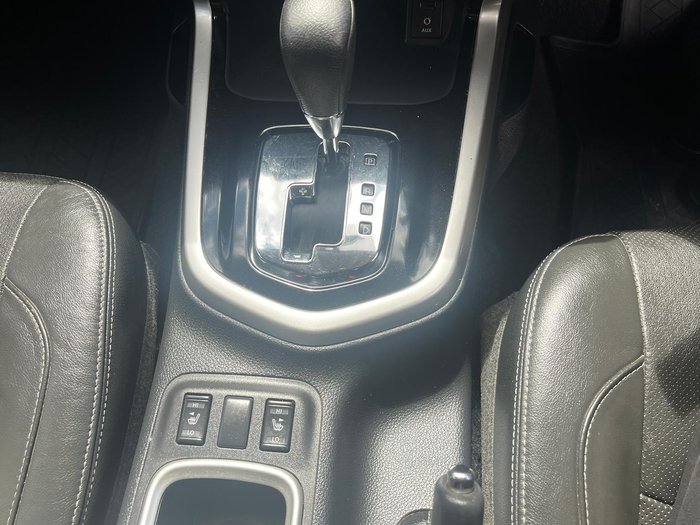 2018 Nissan Navara ST-X