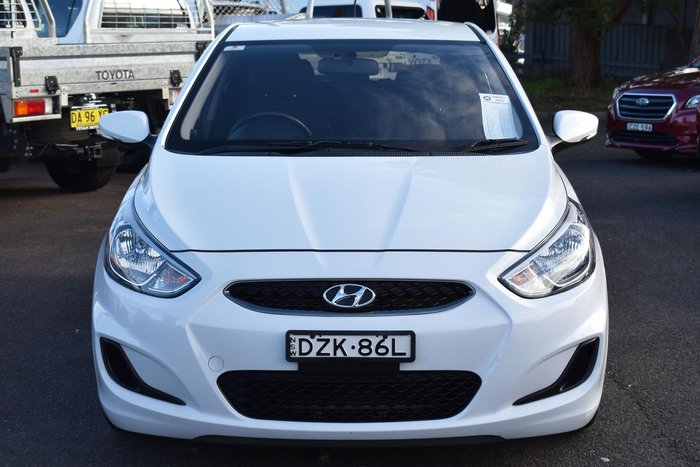 2018 Hyundai Accent Sport RB6 MY19 Chalk White