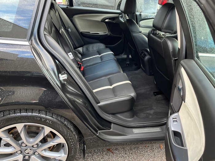 2016 Holden Calais V