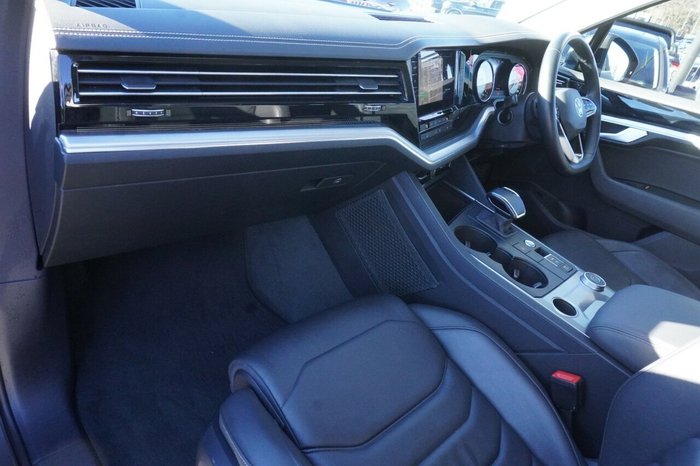 2020 Volkswagen Touareg 170TDI