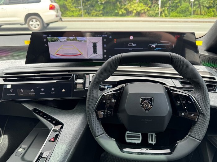2025 Peugeot 3008 GT Premium e-DCS Hybrid