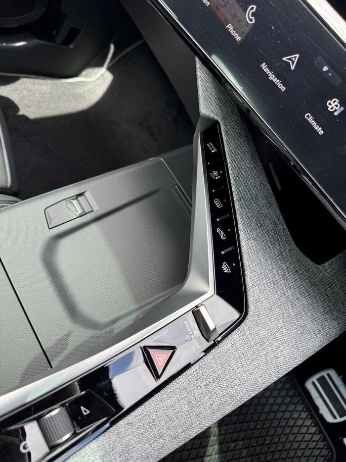 2025 Peugeot 3008 GT Premium e-DCS Hybrid
