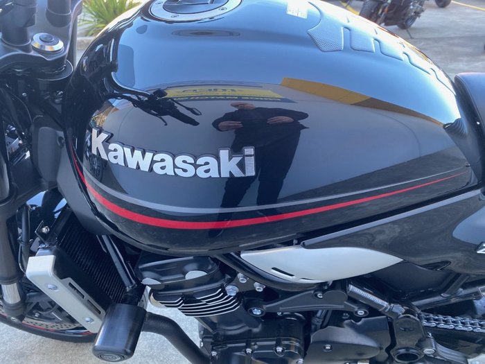 2023 Kawasaki Z900RS (ZR900C) Black
