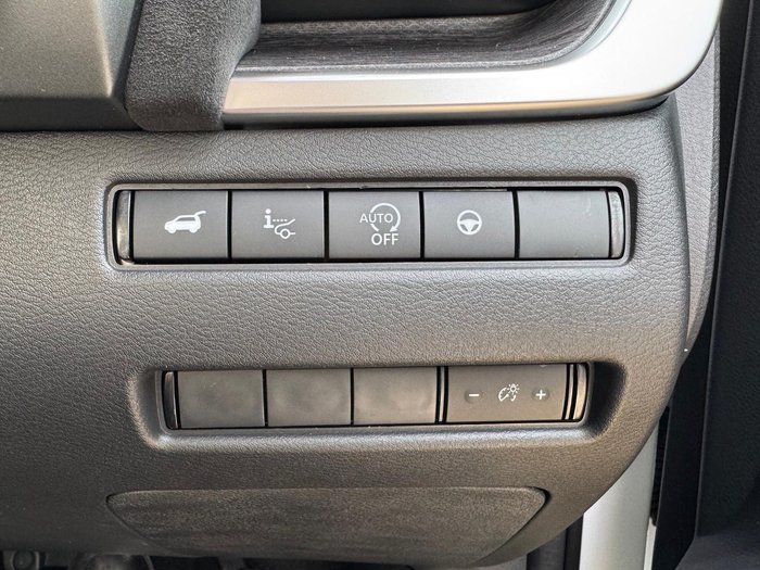 2025 Nissan QASHQAI Ti-L