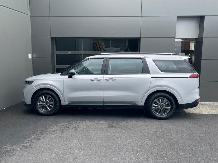 2022 Kia Carnival S