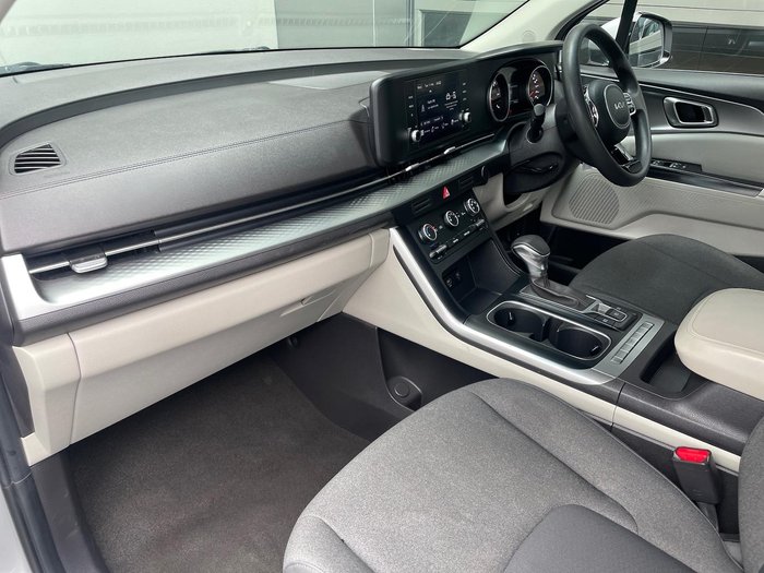 2022 Kia Carnival S