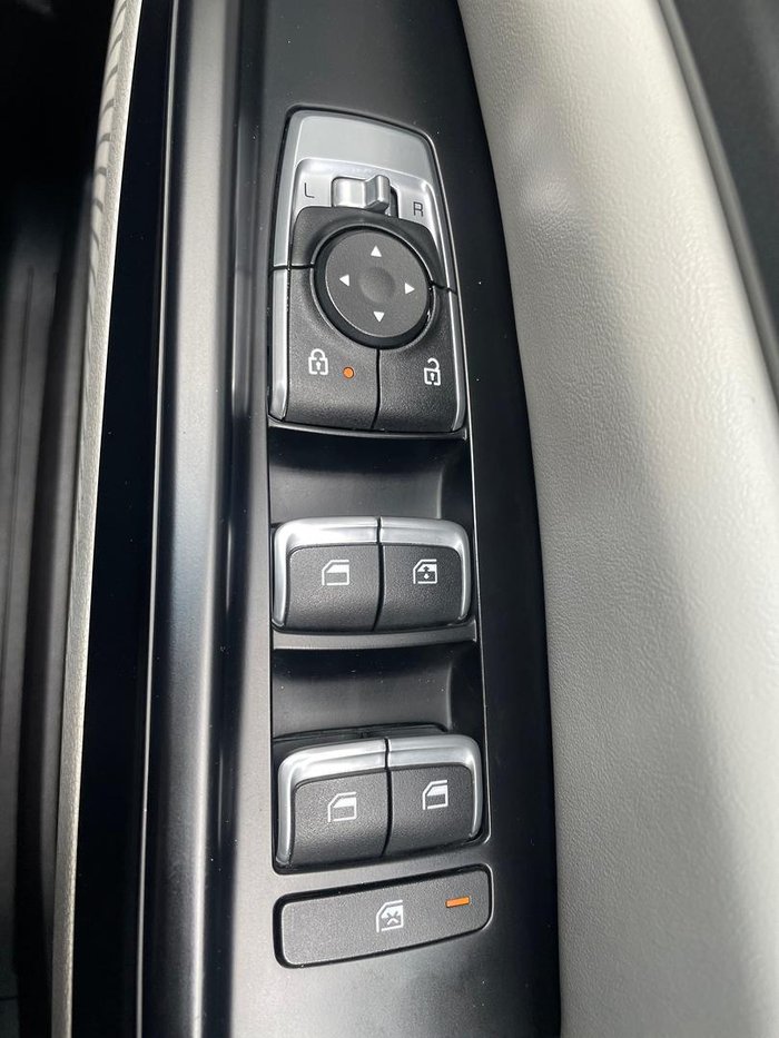2022 Kia Carnival S