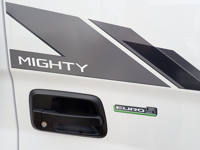 2025 HYUNDAI EX9 ELWB WHITE