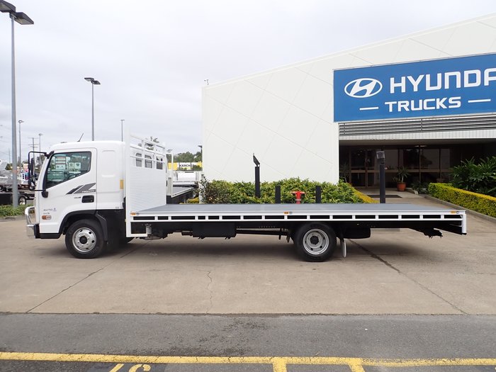 2025 HYUNDAI EX9 ELWB WHITE