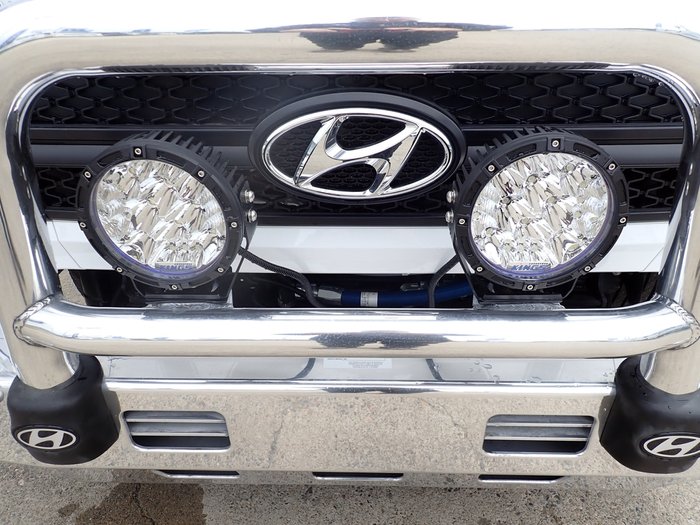 2025 HYUNDAI EX9 ELWB WHITE