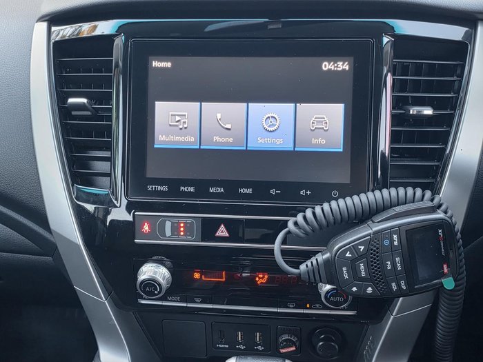 2020 Mitsubishi Pajero GLX