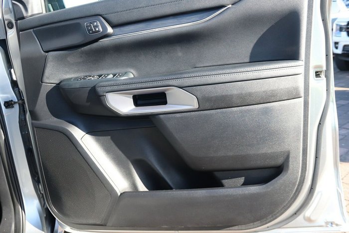 2023 Ford Everest Sport